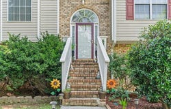 242 Birch Circle, Riverdale, GA 30274