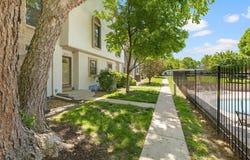 6516 W 49th Street, Mission, KS 66202