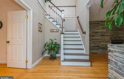 536 ROSEDALE ROAD, PRINCETON, NJ 08540