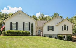 50 Pond Mill Court SE, Silver Creek, GA 30173