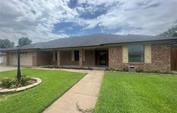 1605 Debbie Street, Sulphur Springs, TX 75482