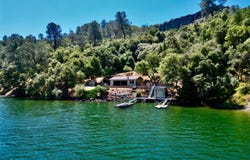 14988 Lakefront Dr, Jamestown, CA 95327