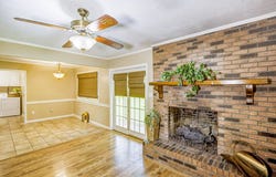 110 Robert E Lee Blvd, Vicksburg, MS 39180