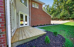 540 Lisa Dr, West Mifflin, PA 15122