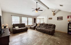 128 Dunning, Gonzales, TX 78629