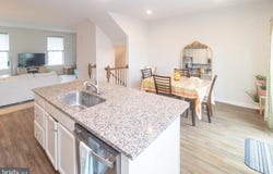 121 NATHAN DRIVE, CINNAMINSON, NJ 08077