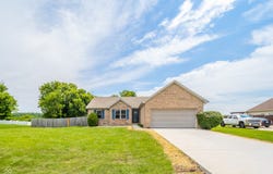 6746 Knoll Crest Way, Pendleton, IN 46064