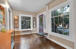 1331 W Granville Avenue, Chicago, IL 60660