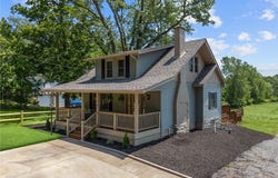 736 Shenango Stop Rd, Shenango Twp, PA 16101