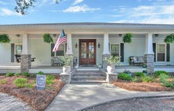 3020 Rosa Del Villa Dr, Gulf Breeze, FL 32563