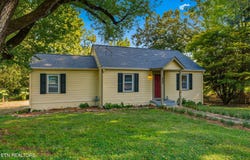 332 Wilson Ave, Maryville, TN 37803