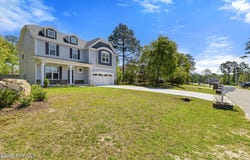 438 Scrub Oaks Drive, Hampstead, NC 28443