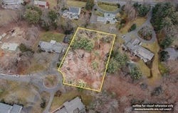 Dennis Rd, Longmeadow, MA 01106
