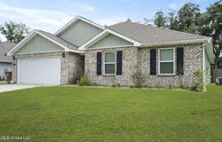 211 Hawthorne Drive, Long Beach, MS 39560