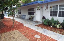 898 NE 39th St, Oakland Park, FL 33334