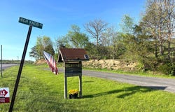 4892 HIGH KNOB ROAD, MOOREFIELD, WV 26836