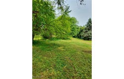 Center Road, Conneaut, OH 44030