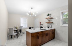 102 Oxford St, Paterson City, NJ 07522