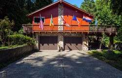 194894 Highway 101, Forks, WA 98331
