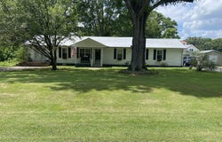 255 Mitchell Lane, Henderson, TN 38340