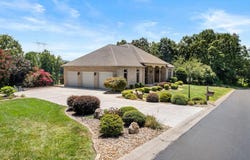 402 Catoosa Lane, Loudon, TN 37774
