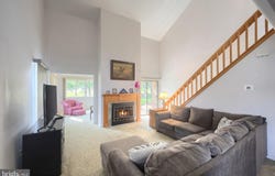 26 WESTVIEW MANOR, YORK, PA 17408