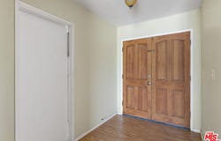 8929 Mulberry Dr, Sunland, CA 91040