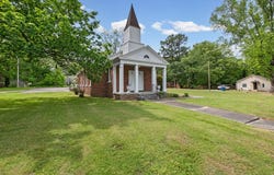 1613 HYDE PARK Cir, Covington, TN 38019