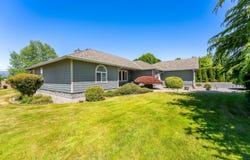 974 Felicia Lane, Grants Pass, OR 97527