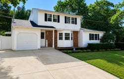 250 Clarice Boulevard, Holbrook, NY 11741
