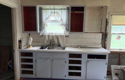 1702 N BROADWAY, COUNCIL BLUFFS, IA 51503