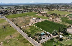 637 NE Smith Rock Way, Terrebonne, OR 97760