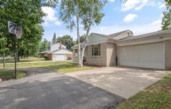 5660 Wright Drive, Troy, MI 48098