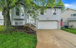 159 Village Circle Drive, Lake St Louis, MO 63367