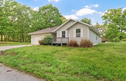 813 Galena Road, Ozark, MO 65721