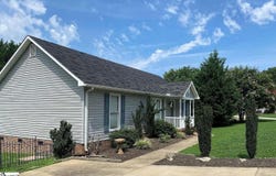 448 Timberview Lane, Simpsonville, SC 29681