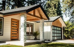 6375 SW DAWN St, LakeOswego, OR 97035