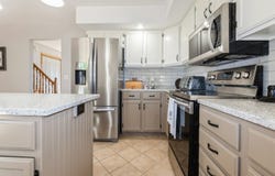 913 SE Dolan Drive, Grimes, IA 50111