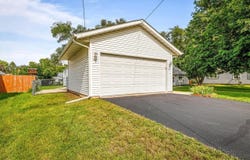 610 Sydney Avenue, LOVES PARK, IL 61111