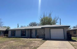 300 Linda Circ, Roswell, NM 88201