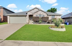 705 Tracy Drive, Azle, TX 76020