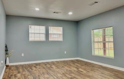 200 Pearl St, Center, TX 75935