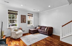606 ADMIRALS WAY, PHILADELPHIA, PA 19146