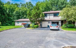 76 Letts Court, Matawan, NJ 07747