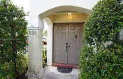 500 NW 108th Ter, Pembroke Pines, FL 33026
