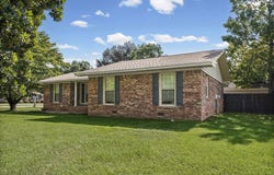 106 Cannon Drive, Leesburg, GA 31763