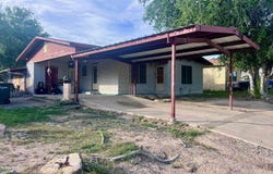 706 E 12th, Del Rio, TX 78840