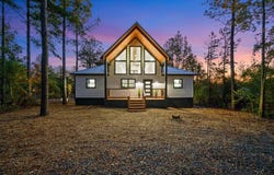48 Cedar Hills Trail, Broken Bow, OK 74728