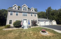 325 Lower Dedham Road, Holden, ME 04429