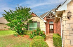 4901 Arbuckle Drive, Edmond, OK 73025